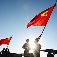 領(lǐng)導(dǎo)干部要切實(shí)提高政治能力
